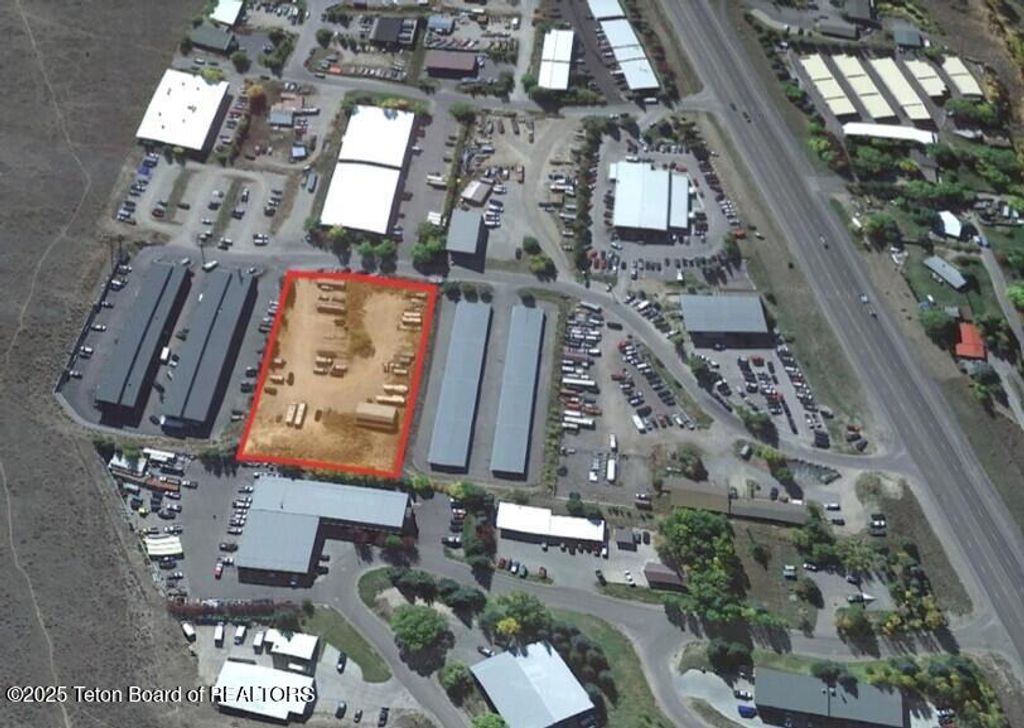 605 W DEER Drive, BUILDING 3, SHOP 1, Jackson, WY 83001 photo 6