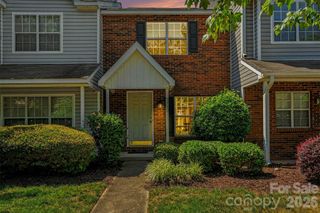 9132 Charminster Court, Charlotte, NC 28269
