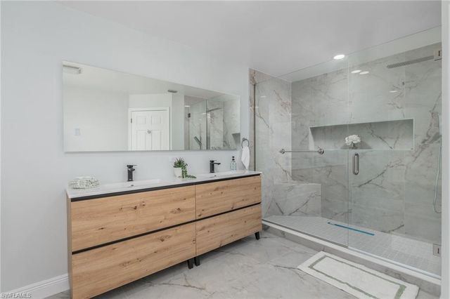 2616 SW 27th ST, Cape Coral, FL 33914