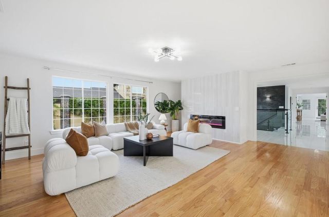 1501 Welburn Avenue, Gilroy, CA 95020