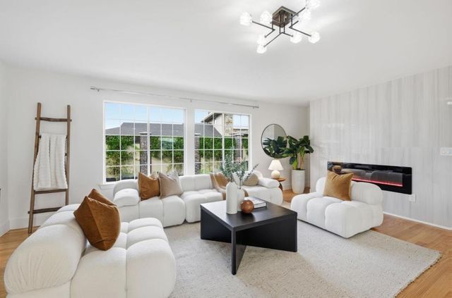 1501 Welburn Avenue, Gilroy, CA 95020