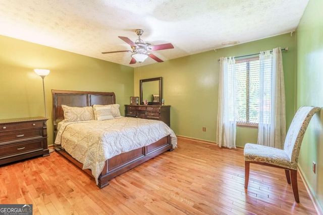728 Mountain Village Drive, Stone Mountain, GA 30083