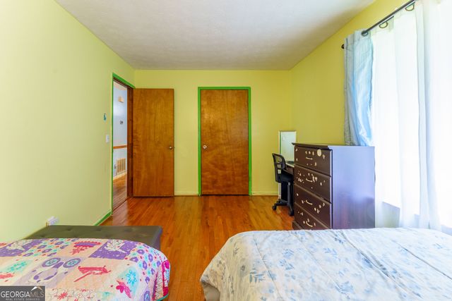 728 Mountain Village Drive, Stone Mountain, GA 30083