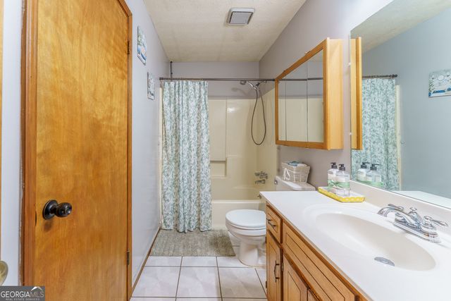 728 Mountain Village Drive, Stone Mountain, GA 30083