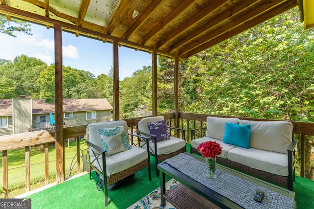 728 Mountain Village Drive, Stone Mountain, GA 30083