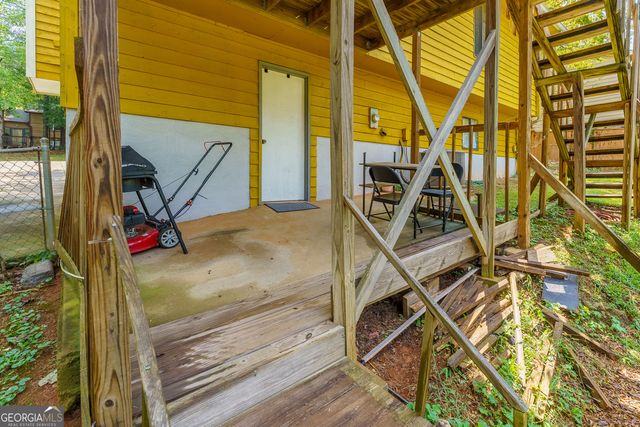 728 Mountain Village Drive, Stone Mountain, GA 30083