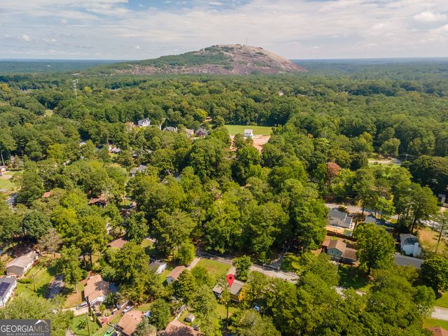 728 Mountain Village Drive, Stone Mountain, GA 30083
