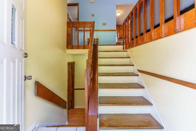 728 Mountain Village Drive, Stone Mountain, GA 30083