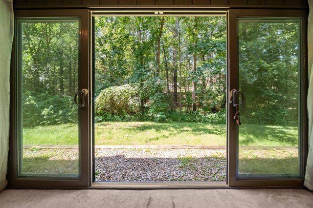 374 Great Rd 11, Acton, MA 01720