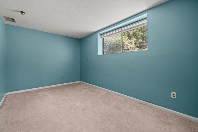 374 Great Rd 11, Acton, MA 01720