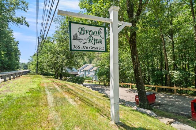 374 Great Rd 11, Acton, MA 01720