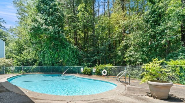 374 Great Rd 11, Acton, MA 01720