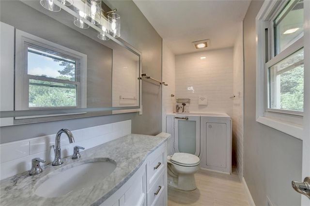 1577 Harbour Oaks Road, Tucker, GA 30084