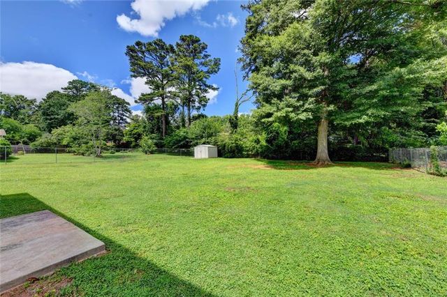 1577 Harbour Oaks Road, Tucker, GA 30084