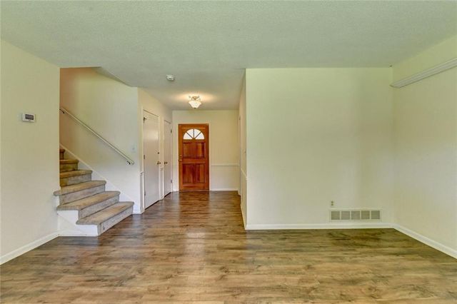 1577 Harbour Oaks Road, Tucker, GA 30084