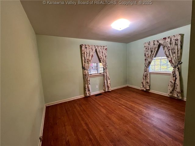 1413 Longridge Road, Charleston, WV 25314