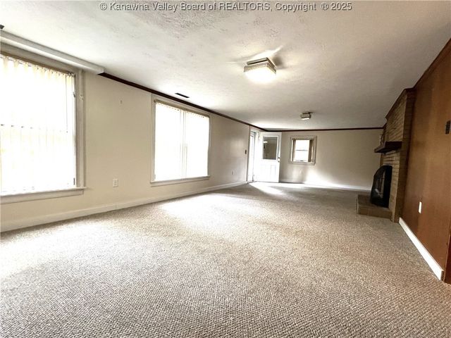 1413 Longridge Road, Charleston, WV 25314