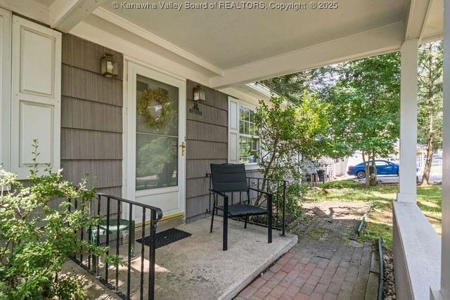 1413 Longridge Road, Charleston, WV 25314