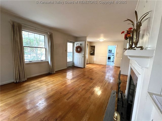 1413 Longridge Road, Charleston, WV 25314