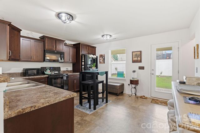 1707 Sawtooth Court, Landis, NC 28088