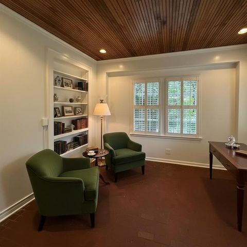 935 Stovall Boulevard NE, Atlanta, GA 30319