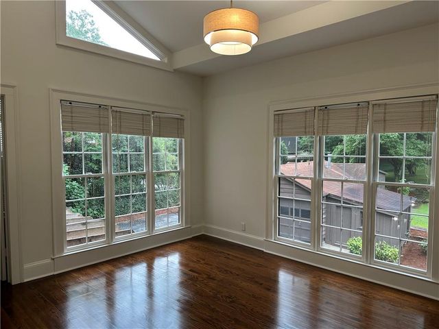 935 Stovall Boulevard NE, Atlanta, GA 30319