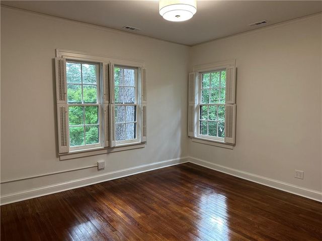 935 Stovall Boulevard NE, Atlanta, GA 30319