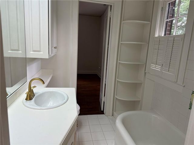 935 Stovall Boulevard NE, Atlanta, GA 30319