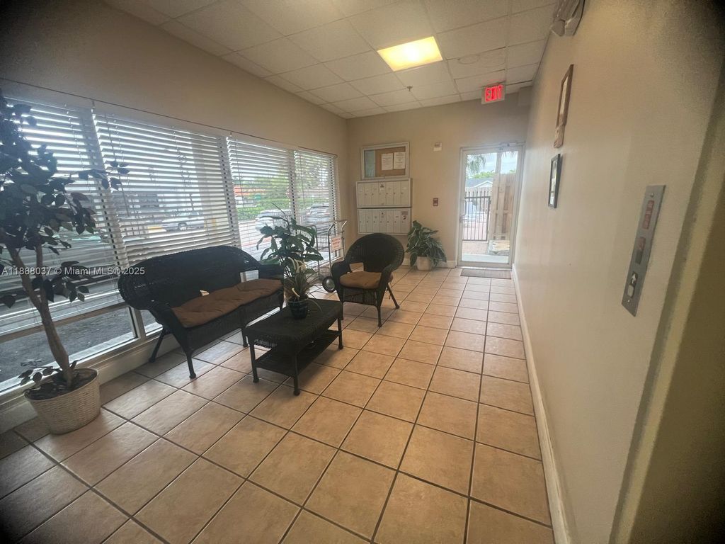 8900 Collins Ave 203, Surfside, FL 33154