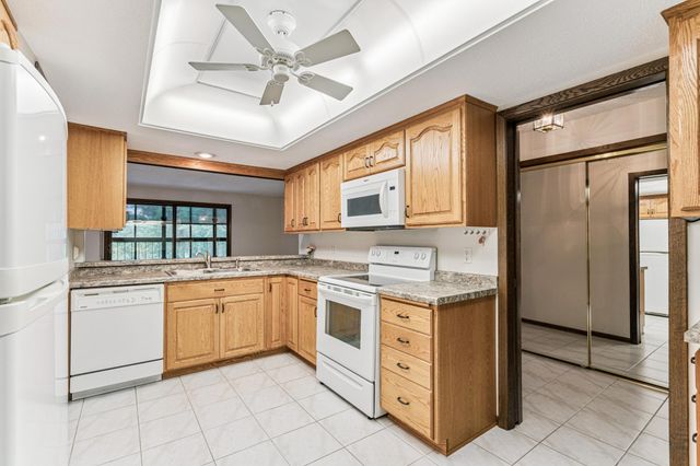 8441 Irwin Road 110, Bloomington, MN 55437