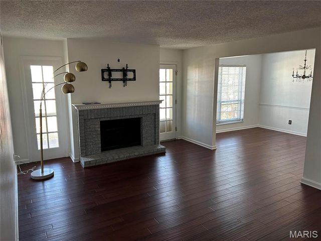 14471 Bantry Lane 16, Chesterfield, MO 63017