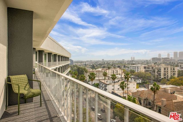 100 S Doheny Drive PH12, Los Angeles, CA 90048