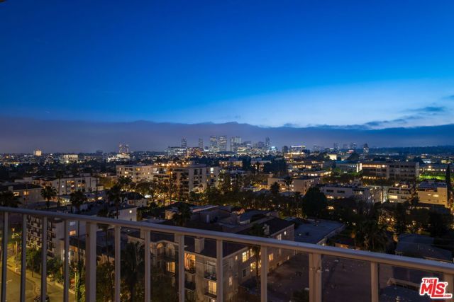 100 S Doheny Drive PH12, Los Angeles, CA 90048