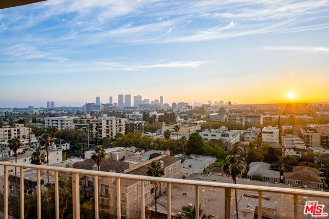 100 S Doheny Drive PH12, Los Angeles, CA 90048