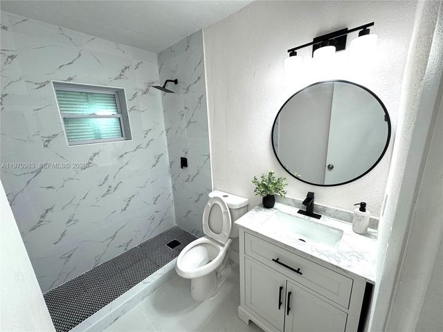 14335 SW 109th Ct, Miami, FL 33176