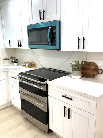 14335 SW 109th Ct, Miami, FL 33176