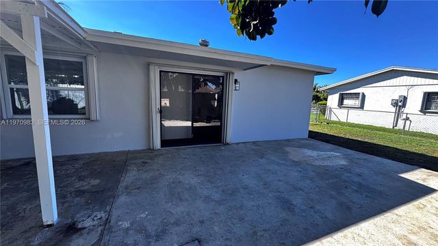 14335 SW 109th Ct, Miami, FL 33176