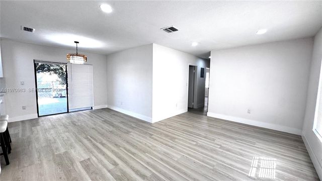 14335 SW 109th Ct, Miami, FL 33176