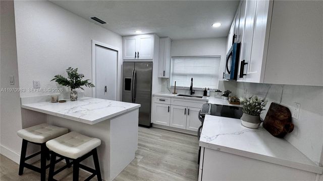 14335 SW 109th Ct, Miami, FL 33176