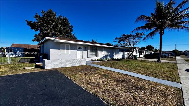 14335 SW 109th Ct, Miami, FL 33176