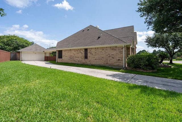 12502 Boxwood Way Lane, Houston, TX 77041