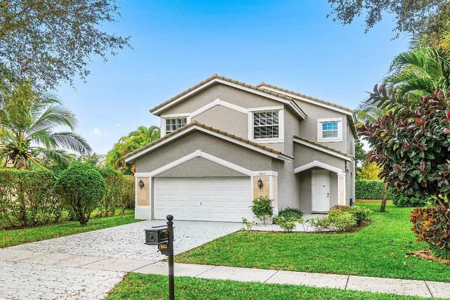 7803 NW 70th Avenue, Parkland, FL 33067
