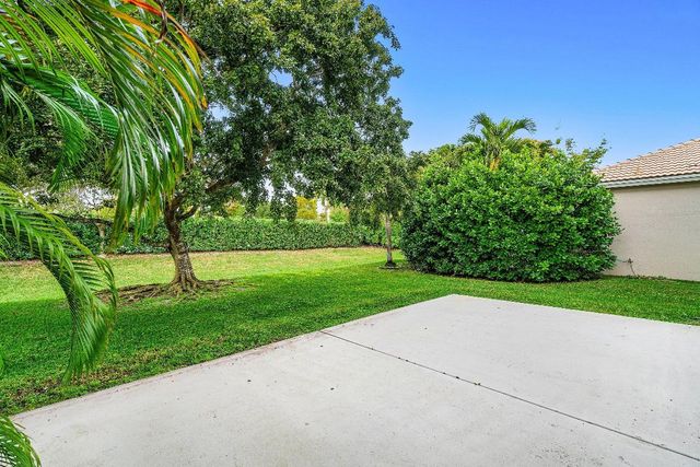 7803 NW 70th Avenue, Parkland, FL 33067