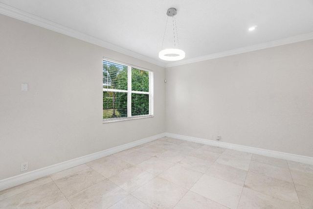 7803 NW 70th Avenue, Parkland, FL 33067