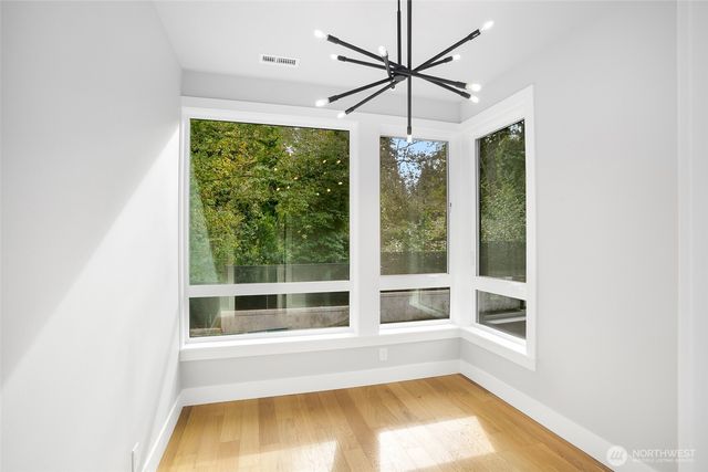 13105 SE 19th Court, Bellevue, WA 98005