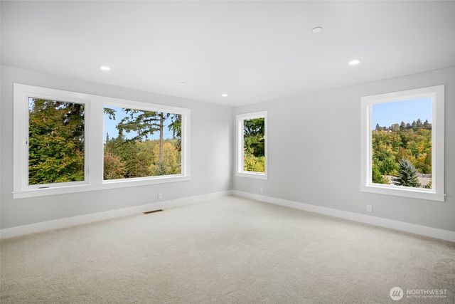 13105 SE 19th Court, Bellevue, WA 98005