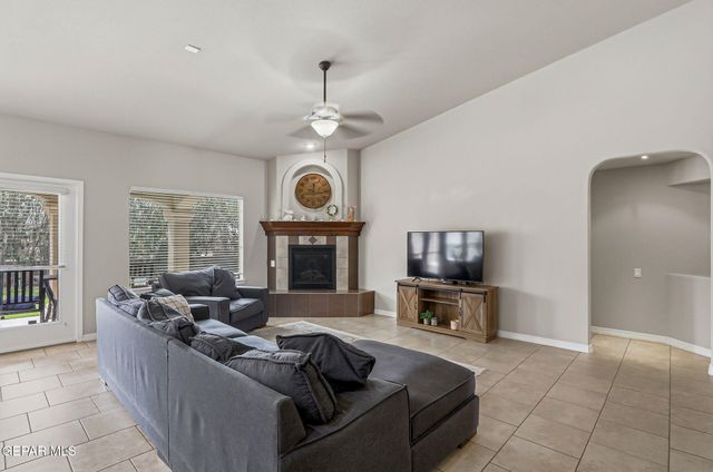 7320 Kiowa Creek Drive, El Paso, TX 79911