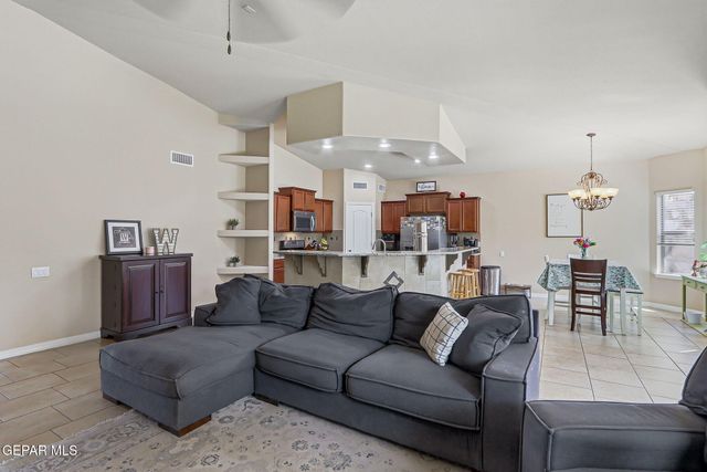 7320 Kiowa Creek Drive, El Paso, TX 79911