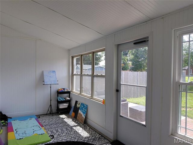 29 N Michigan Avenue, Belleville, IL 62221