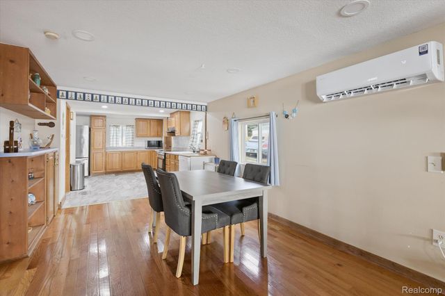 6111 Loud Drive, Oscoda Charter Township, MI 48750